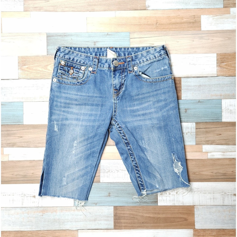 TRUE RELIGION Distressed Bermuda Denim Shorts Women's Size 28 Light WASH